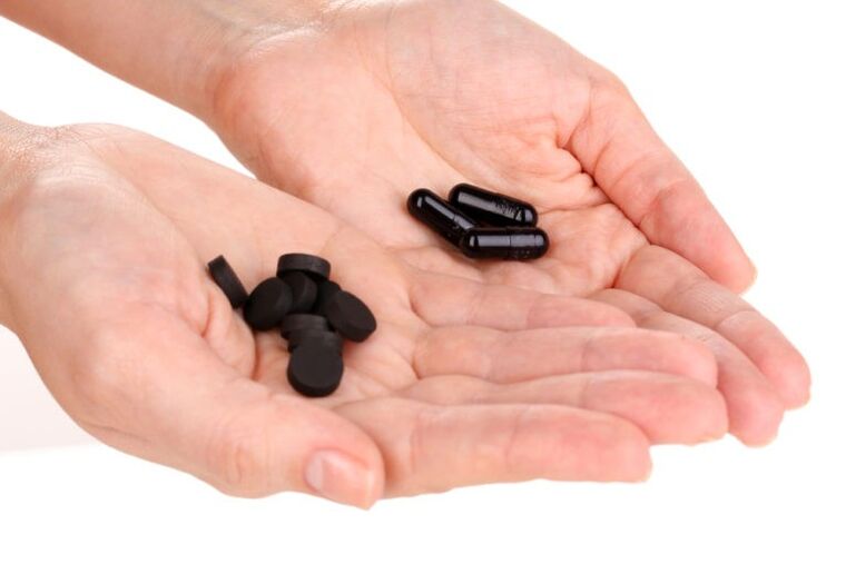 Aktívne uhlie na chudnutie v tabletách a kapsulách