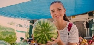 nákup melónu